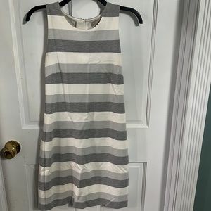 Banana republic dress white gray silver shimmer size 0